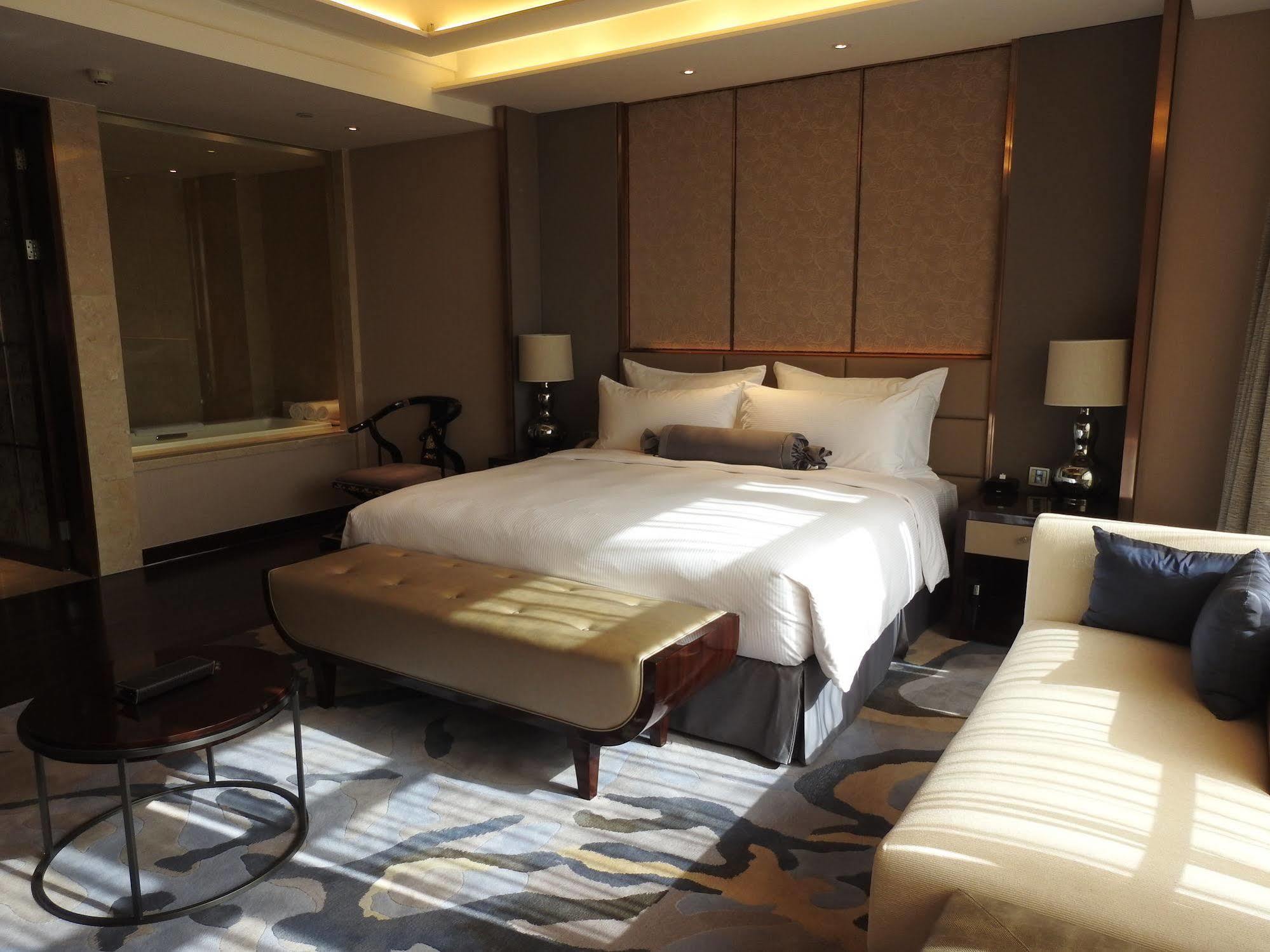 Radisson Blu Hotel Kachgar Extérieur photo